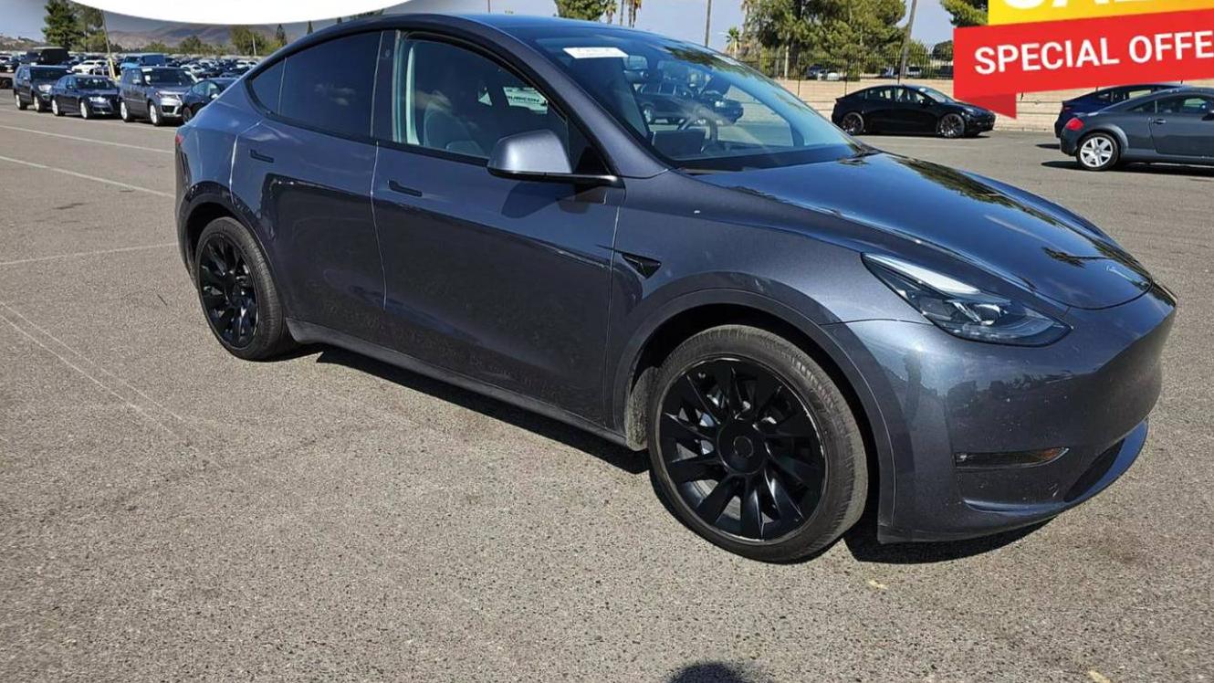 TESLA MODEL Y 2023 7SAYGAEE7PF638933 image